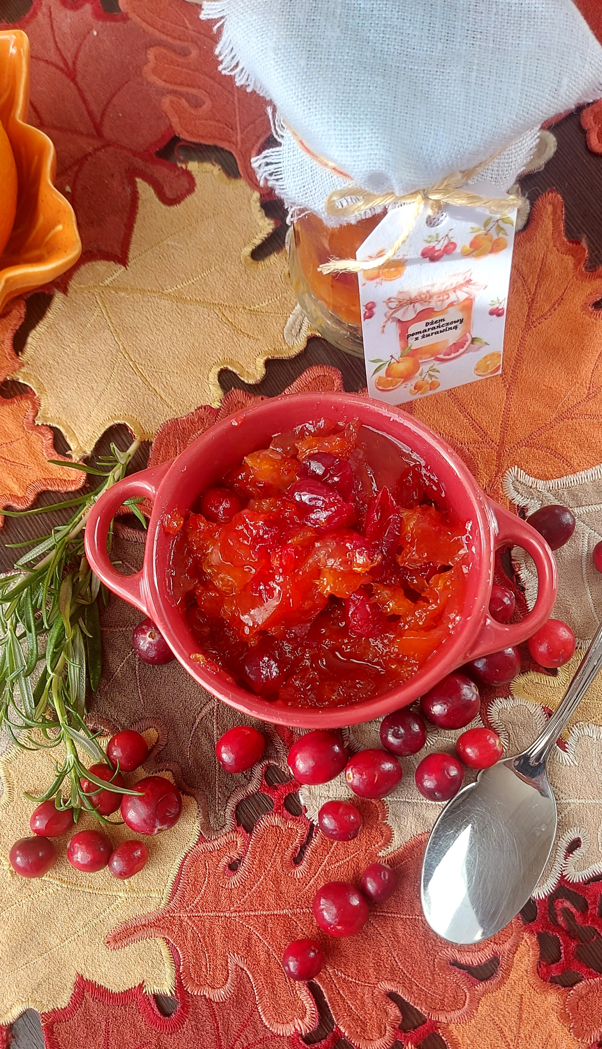 Świąteczny dżem z pomarańczy i żurawiny