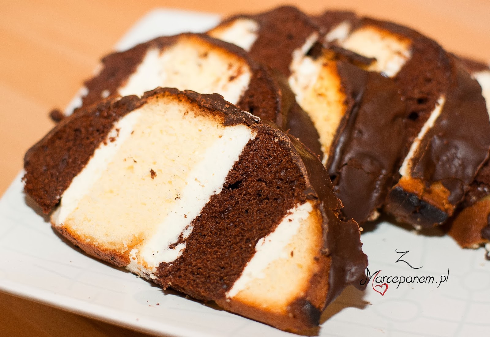 ciasto przekładane z kremem tasiemiec